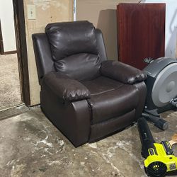 Recliner Chair 
