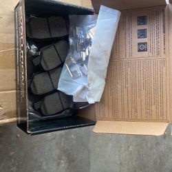 Brake Pads 2014-2016 Mazda 3 2014-2015 Mazda 6 2013-2019 Mitsubishi Outlander