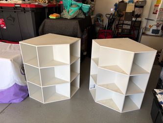 Corner Cubbies