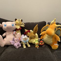 Pokémon Plushie LOT