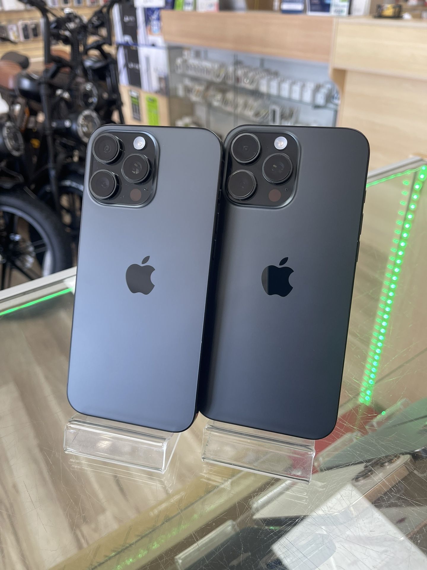 iPhone 16 Pro Max Titanium Black 256GB Fully Unlocked Own It Today With Easy Financing Options! No Credit Needed!