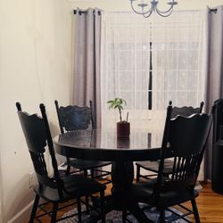 Set Of 4 Black Wood Chairs  Only $150