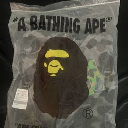 *UNWORN* Bape Hoodie 