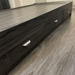 Twin Mates Bed with 3 Drawers