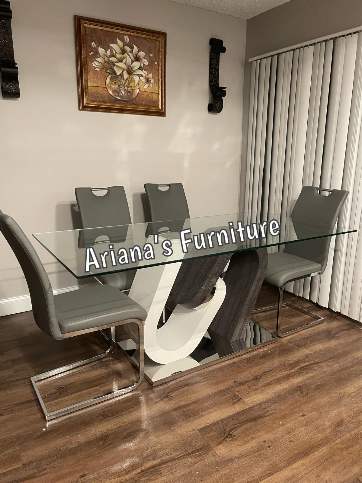 New Dining Table Set 71x35