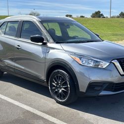 2019 Nissan Kicks S Sport