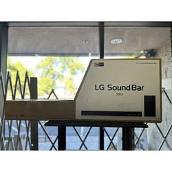 JULY 4 DEALS!!! LG SQC2 2.1 Sound Bar w. Wireless Subwoofer, Bluetooth & Adaptive Sound Control