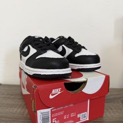 5c & 2c Nike Panda