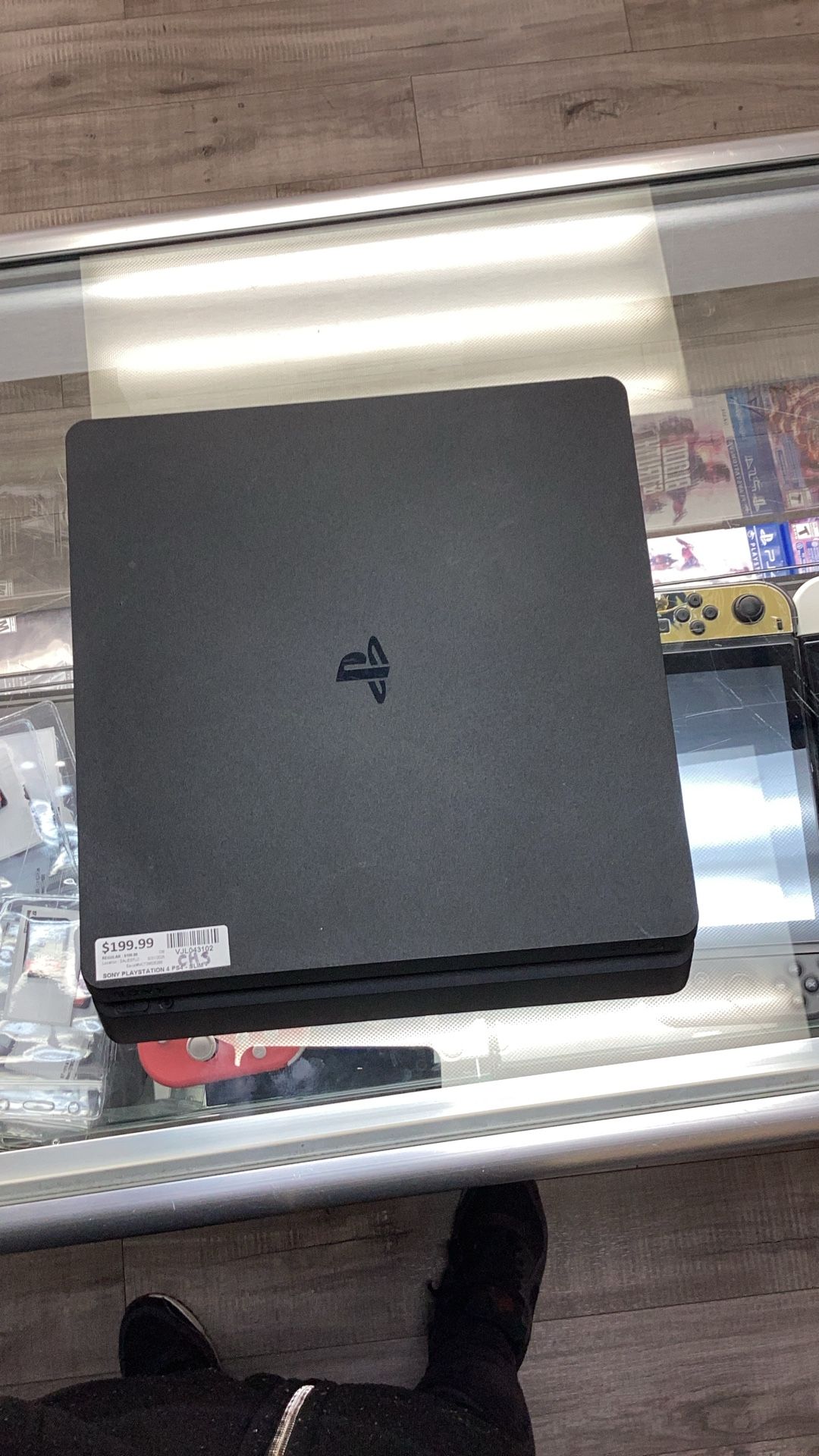 Sony Play Station 4 PS4 Slim