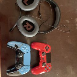 Bundle PS4 And PS5 Controller And Headset