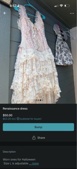 Renaissance dress