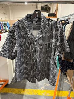 DKNY Men's Black and White Print Camp Shirt