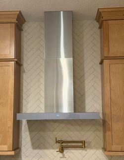 GE Profile 36” Smart Hood Vent