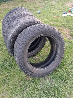 Ridge grappler tires