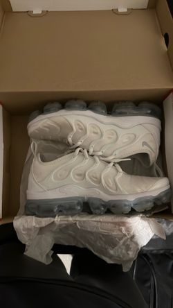 Nike Air VaporMax Plus White Sneakers