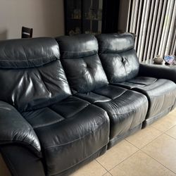 Black Leather Sofas
