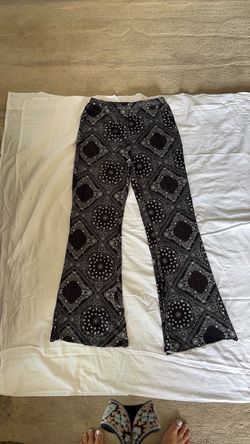 Black and white pants