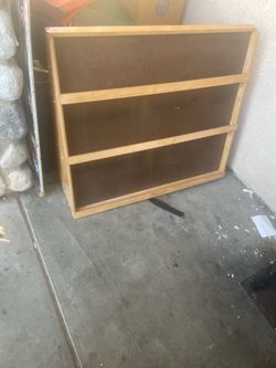 High-quality preschool bookshelf
