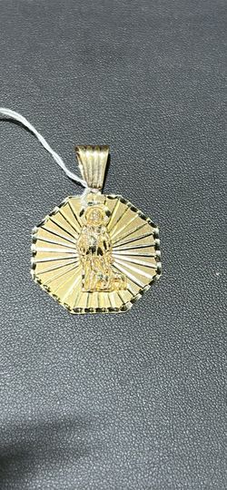10k St Lazaro Pendant