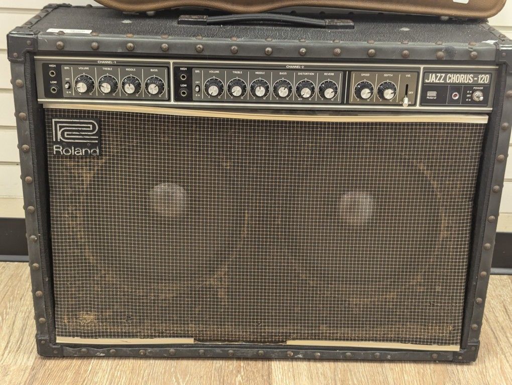 Roland Jazz Chorus 120 Amplifier