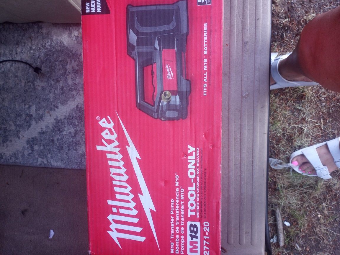Milwaukee Transfer Pump