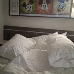 Queen size, wood furniture with 10 drawers