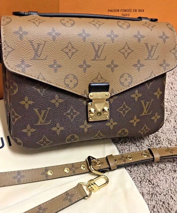 Louis Vuitton gorgeous bag!! for Sale in Aventura, FL - OfferUp