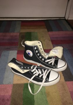 Converse size 8