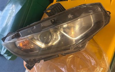 Honda Civic 2017 Headlight set