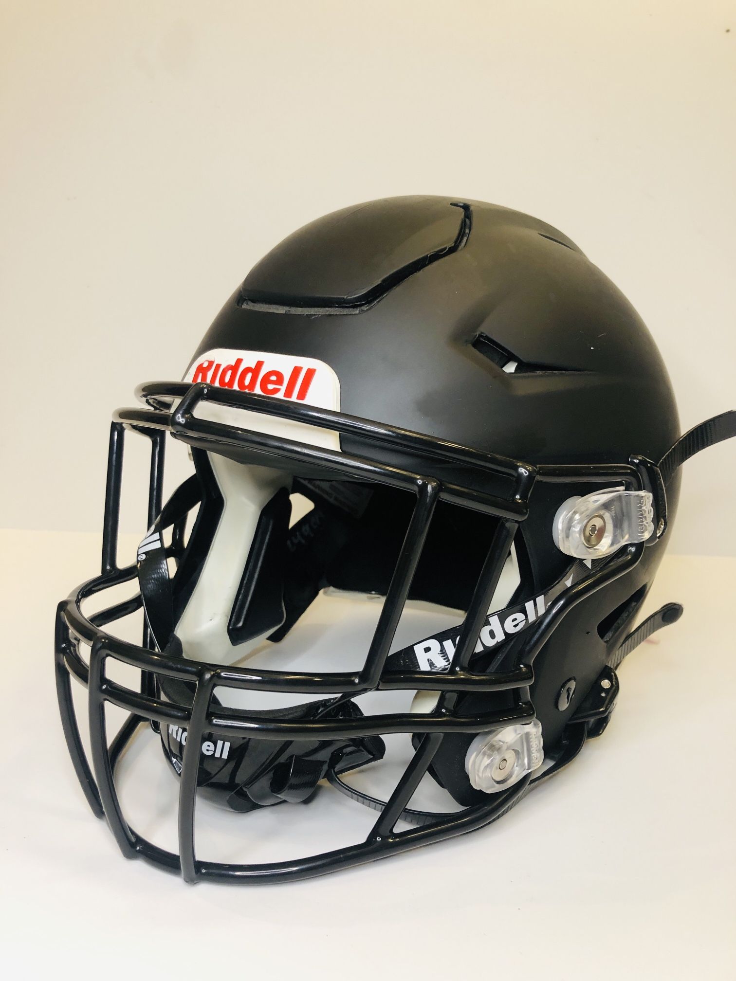 2022 Recertified Adult Medium Black Matte Riddell Speedflex Football
