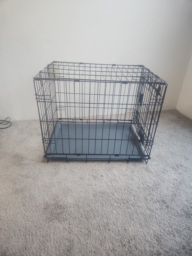 Like New Small Dog Crate