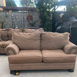 Love Seat And Sofa Set 