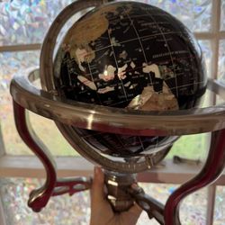 Beautiful Stone Detail Globe 