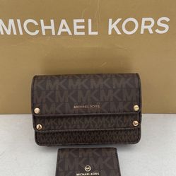 Michael Kors  Tri-Size Tri-Color Logo Belt Bag size small/medium With Matching Card Holder NWT Pick up location in the city of Pico Rivera 