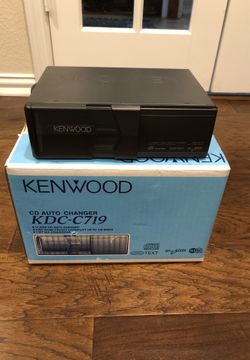 FS: Kenwood 10-disc CD Car Auto Changer (KDC-C719)