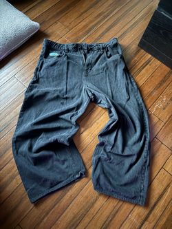 Black empyre jeans