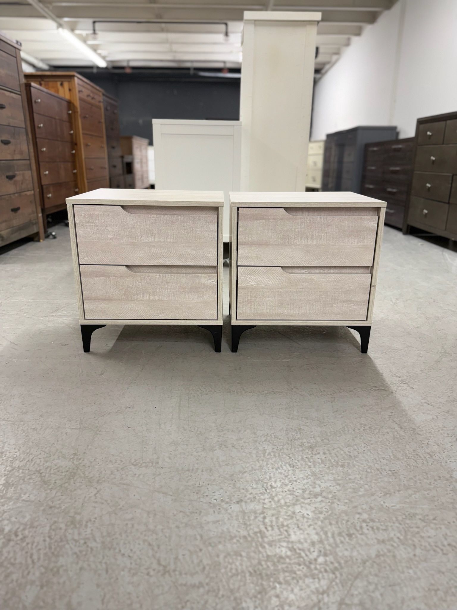 2 Modern Gray / Beige / Greige Nightstands / Nightstand Set / End Tables / Side Tables 