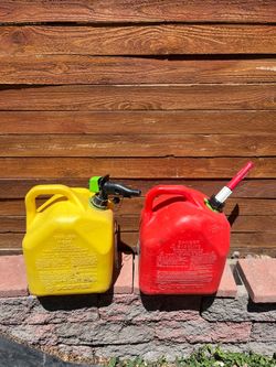 5 Gallon Fuel Cans