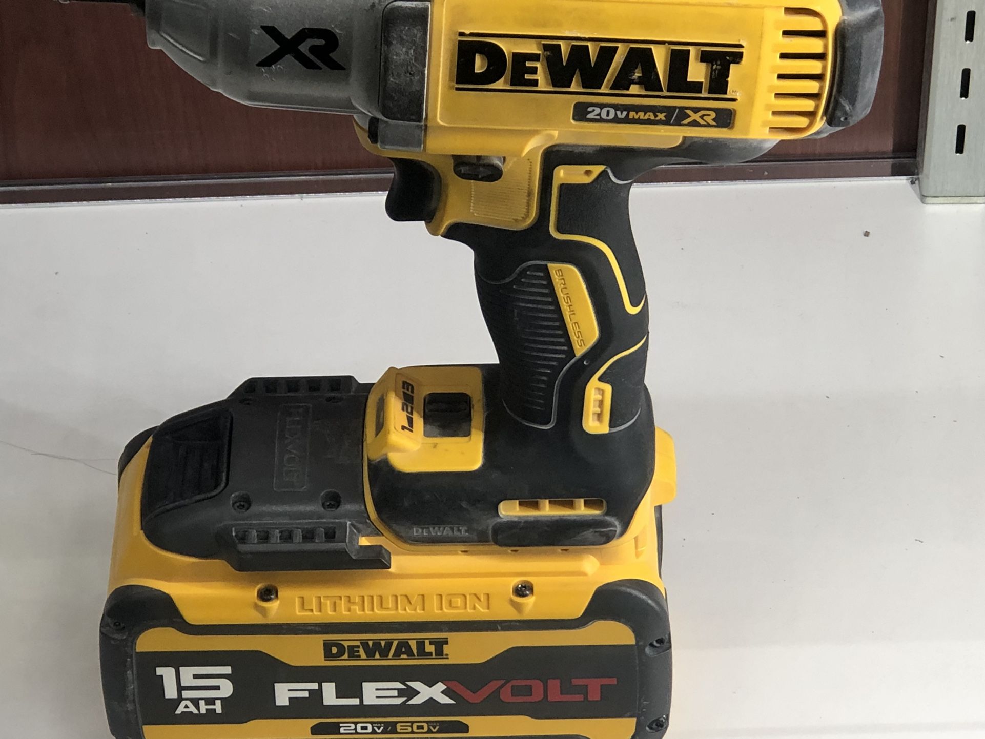 DEWALT 3/4 Wrench Impact Plus 15ah Battery