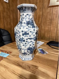 Porcelain vase