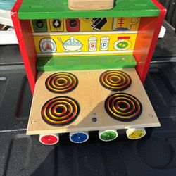 Melissa And Doug Fold & Go Kitchen Antique