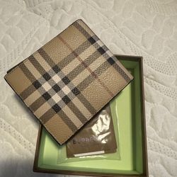 Men’s Burberry Wallet 