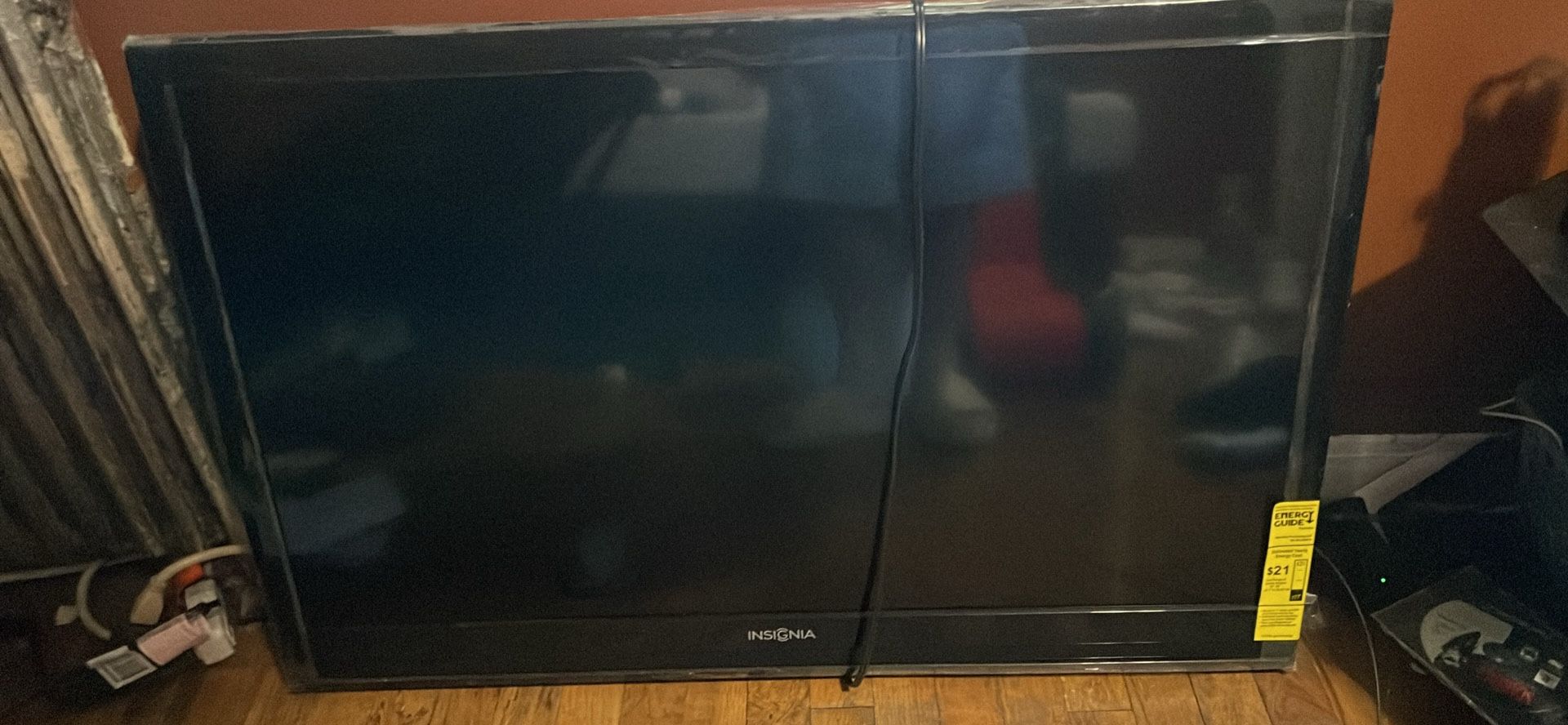 Insignia Tv 40”