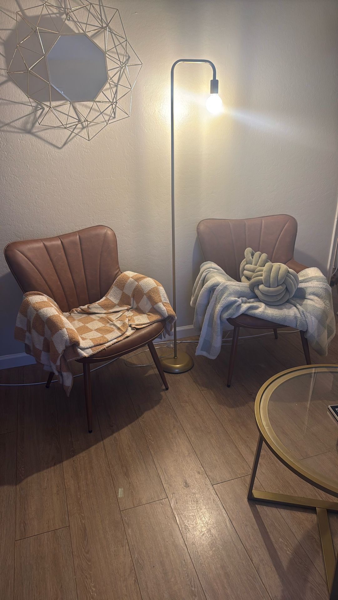 Accent Chairs