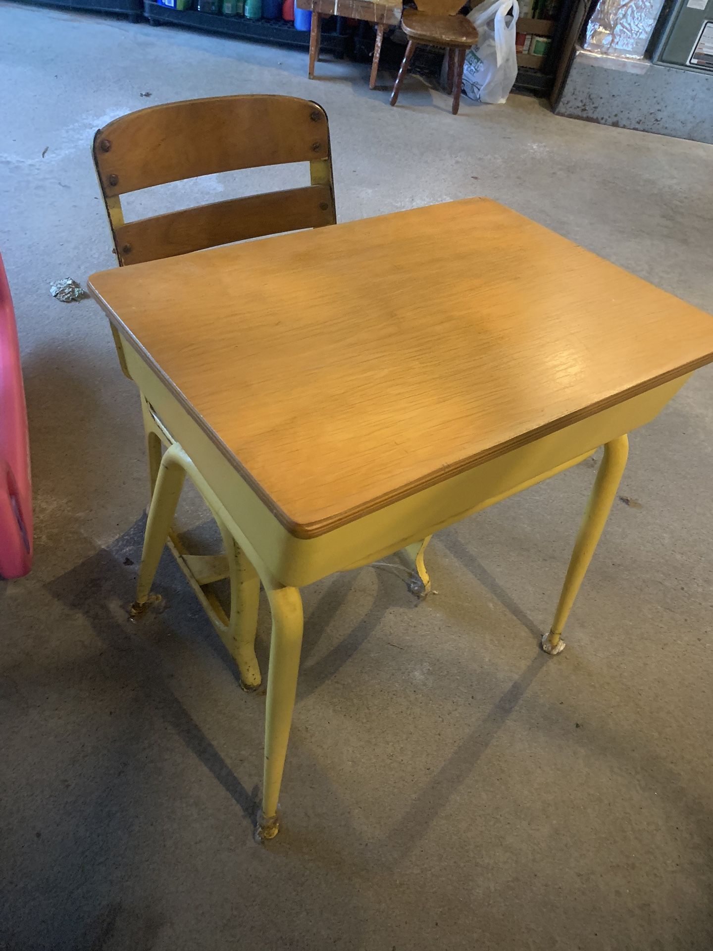 Children’s Desk