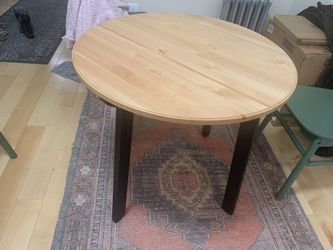 Round Kitchen Table
