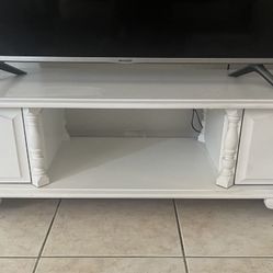 WHITE TV STAND $140