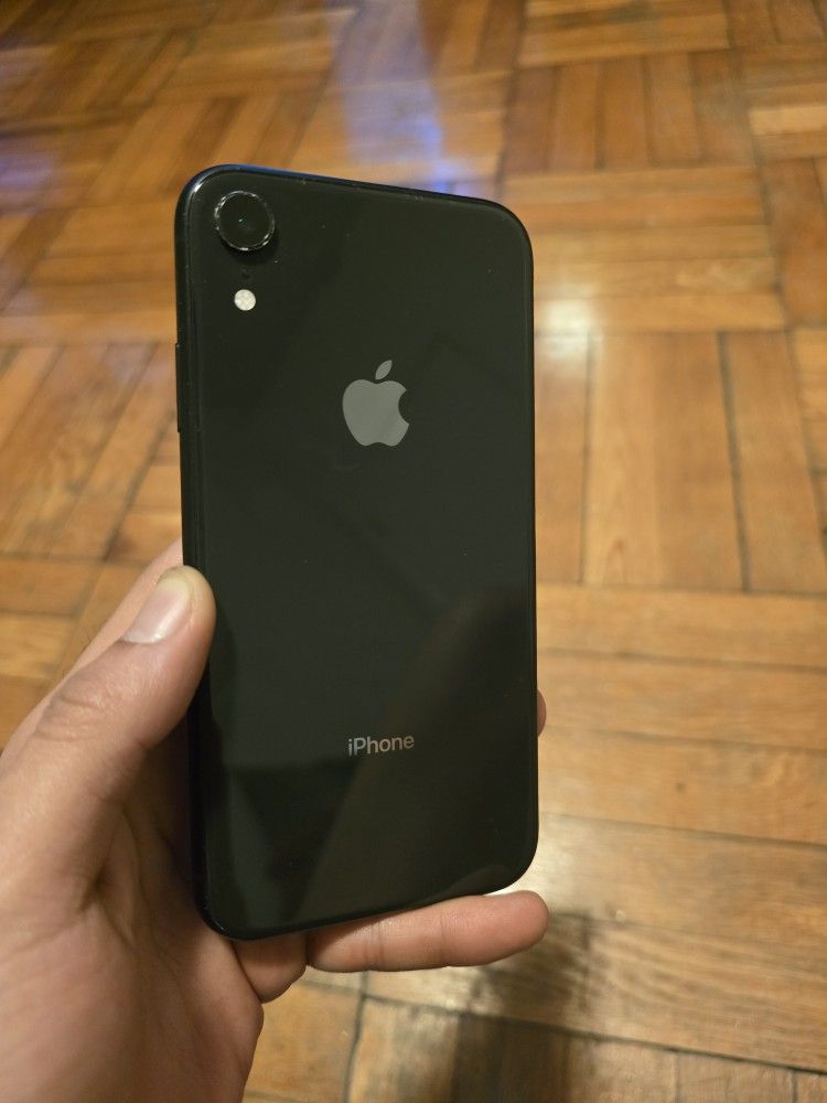iPhone Xr 64gb Unlocked