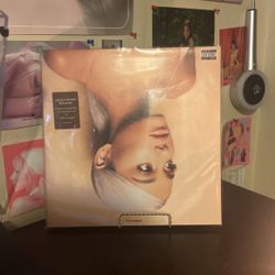 Ariana Grande - Sweetener
