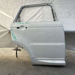 2015 Range Rover Sport Right Rear Door Shell